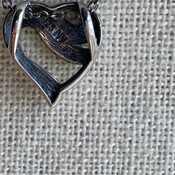 Vintage Marcasite & 925 NV Sterling Silver Swirl Heart Pendant & Necklace - Picture 5 of 10